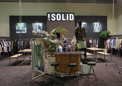 Momad – Solid